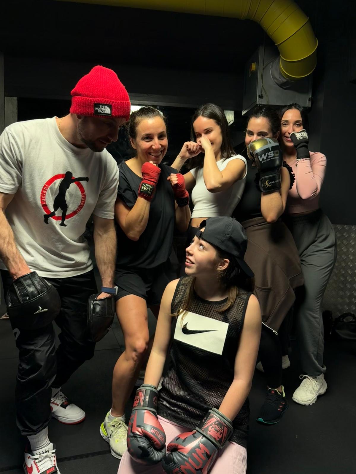 Lady Boxing
